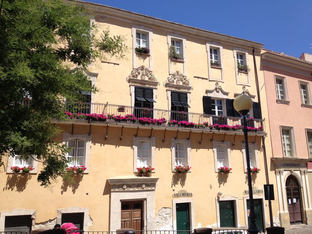 Hotel Vittorio Emanuele Sassari Exterior photo